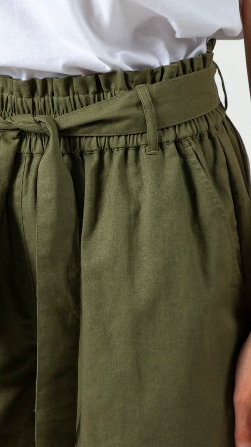 Noa Shorts Olive Grove