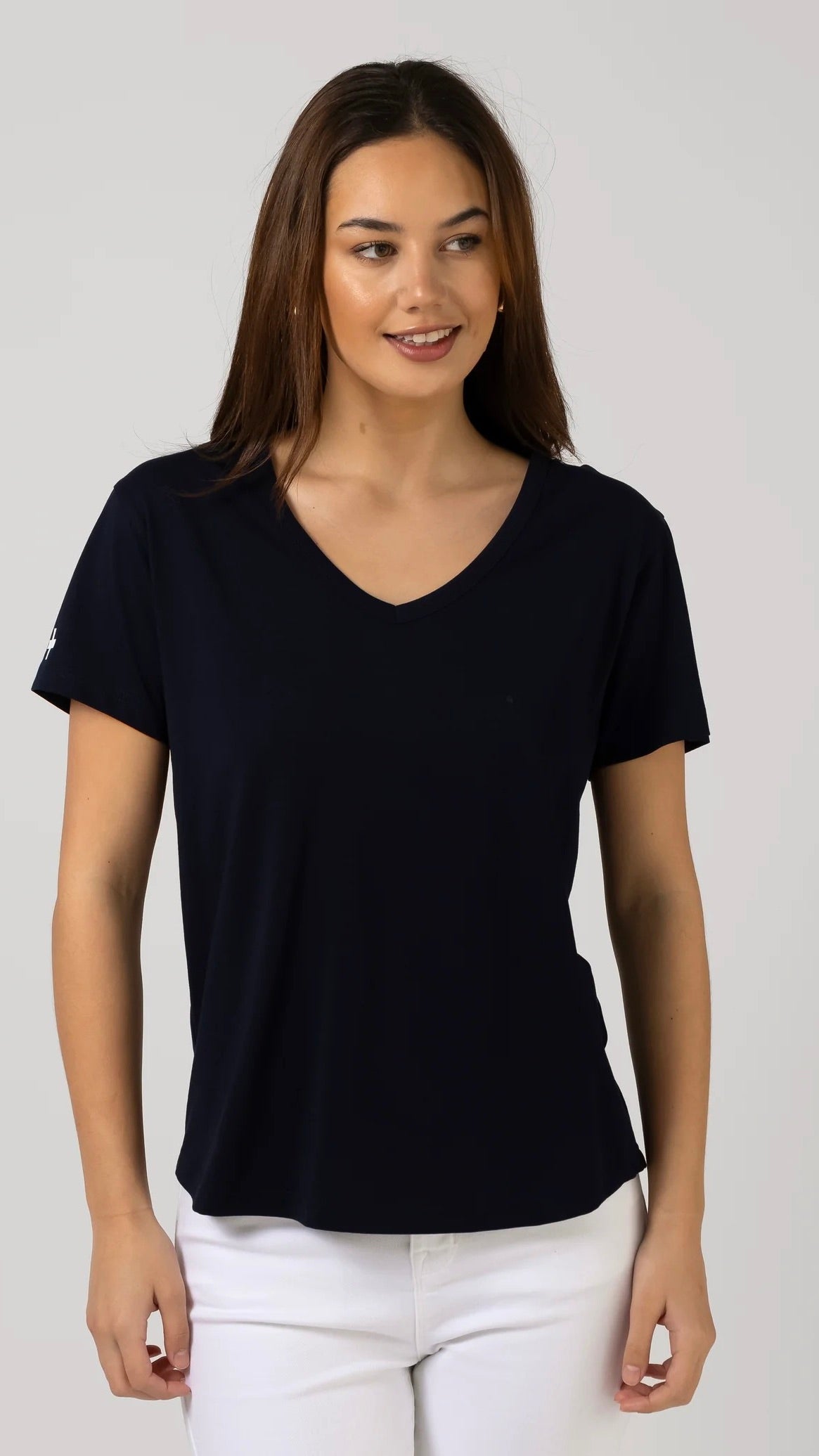 Villa Tee V Neck Navy