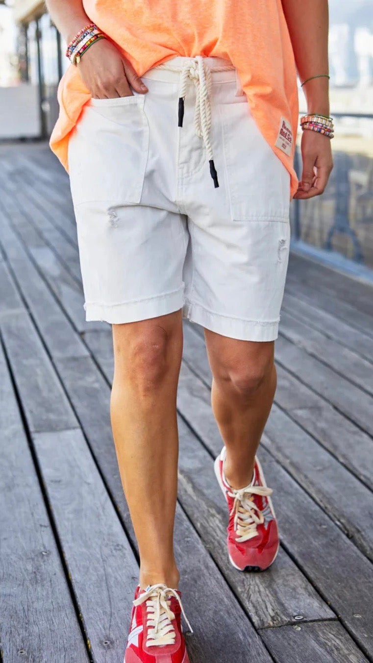 Distressed Carpenter Short White